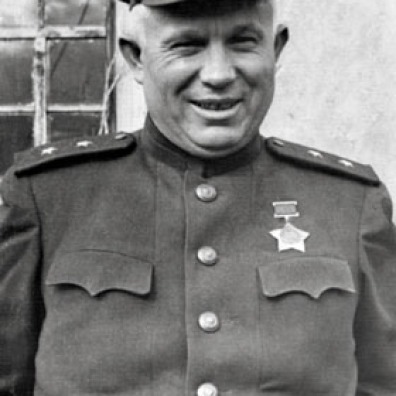 Chruščëv in uniforme durante la Seconda guerra mondiale